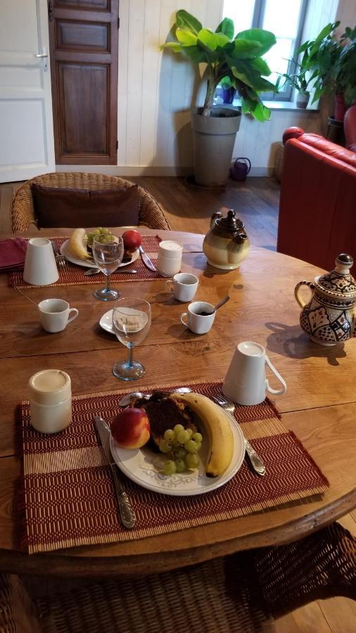 Privatunterkunft Et Dans Un Lieu Calme Et Champetre Les Grippeaux Proche Parthenay Gourgé