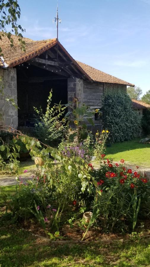 Et Dans Un Lieu Calme Et Champetre Les Grippeaux Proche Parthenay * Gourgé