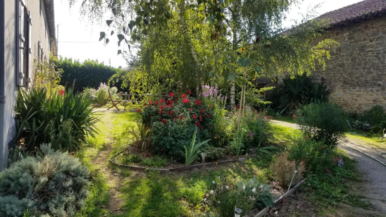 Privatunterkunft Et Dans Un Lieu Calme Et Champetre Les Grippeaux Proche Parthenay *