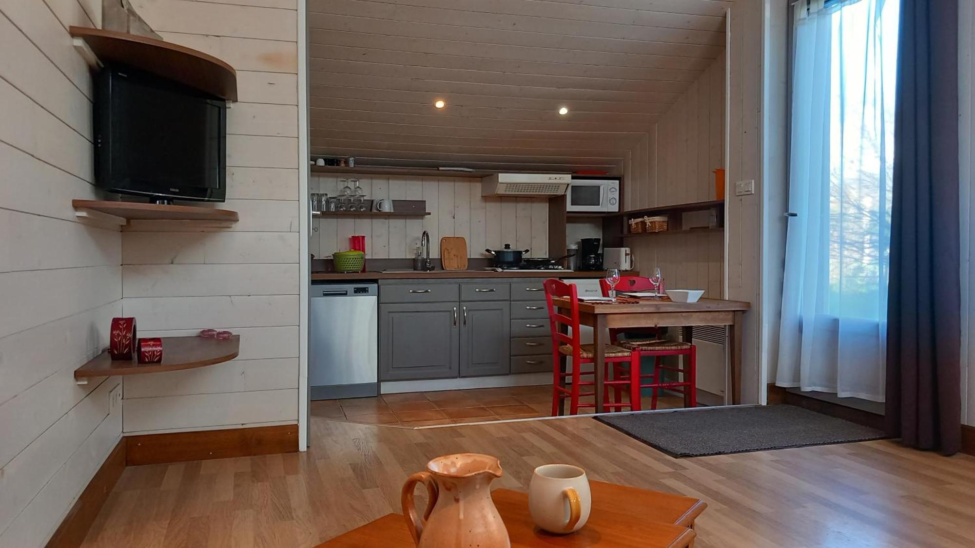 Et Dans Un Lieu Calme Et Champetre Les Grippeaux Proche Parthenay Homestay *
