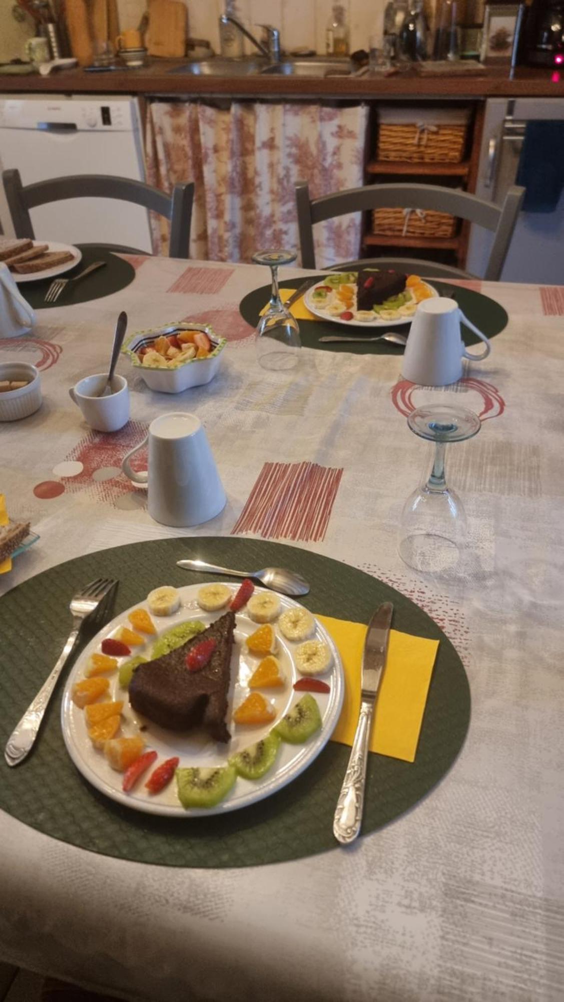 Et Dans Un Lieu Calme Et Champetre Les Grippeaux Proche Parthenay Homestay *